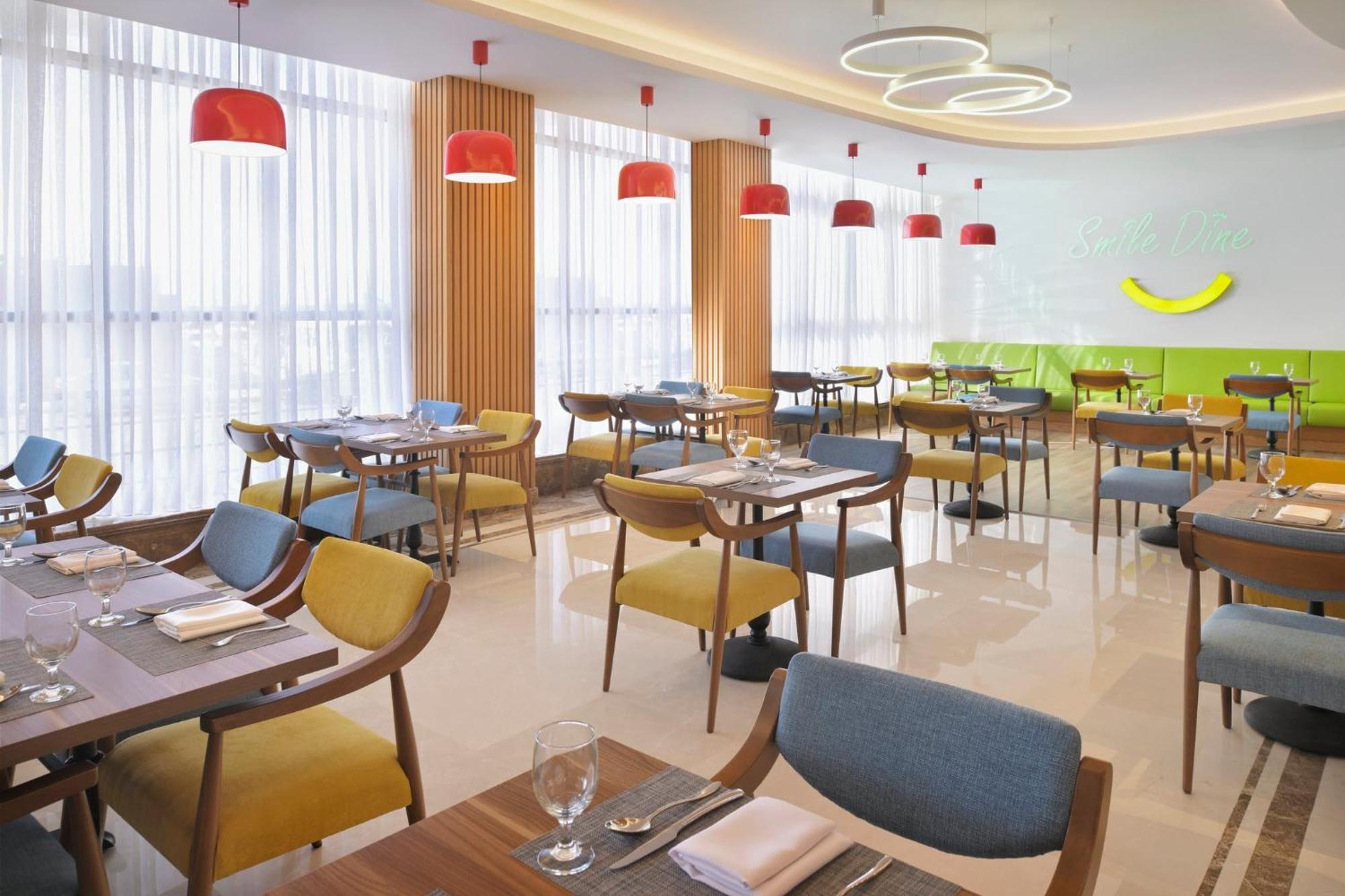 Corniche By Ihg Jeddah