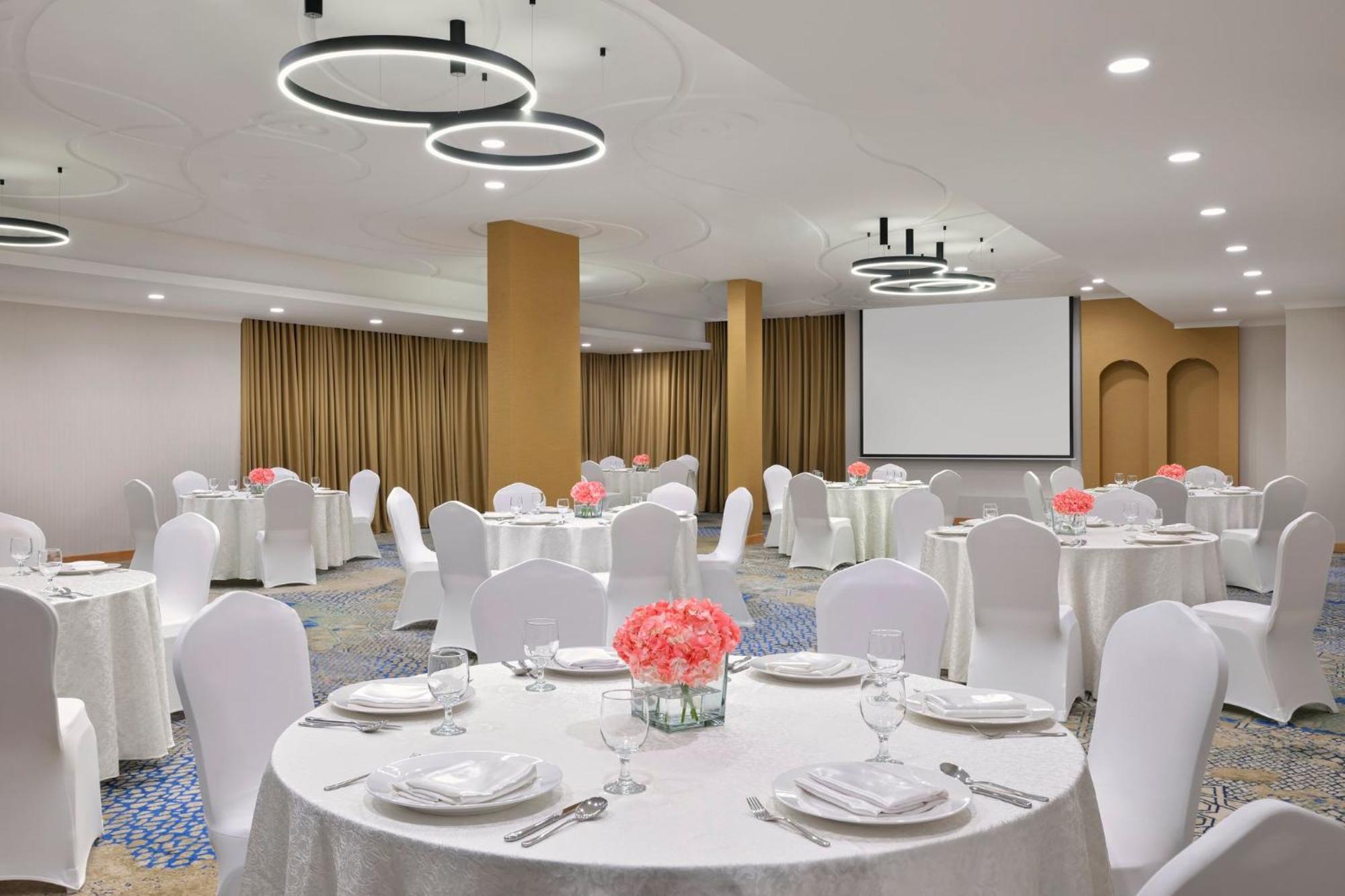 Corniche By Ihg Hotel Jeddah
